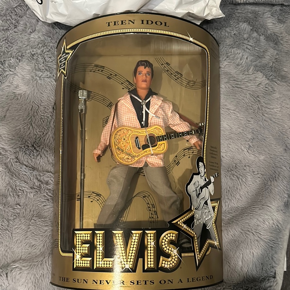 Teen Idol Elvis Presley Doll new
